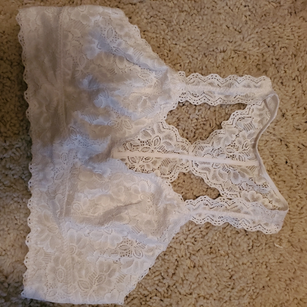 White lace sport bra